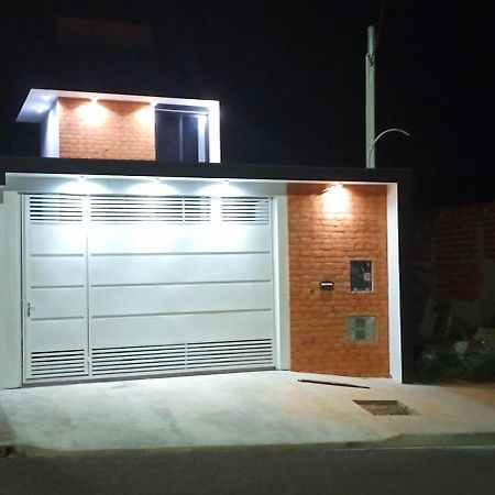 プレジデンテ・プルデンテ Linda Casa Moderna E Amplaヴィラ エクステリア 写真